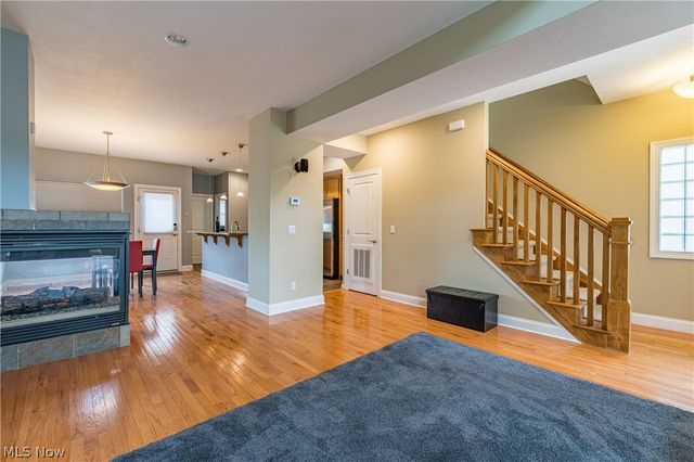 2135 W 6th Street, Cleveland, OH 44113