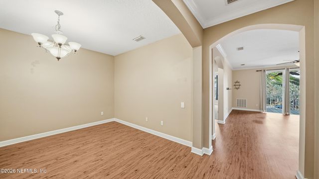 4480 DEERWOOD LAKE Parkway 236, Jacksonville, FL 32216