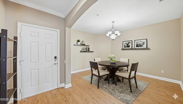 4480 DEERWOOD LAKE Parkway 236, Jacksonville, FL 32216