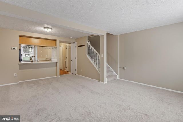 8741 SUSQUEHANNA ST, Lorton, VA 22079
