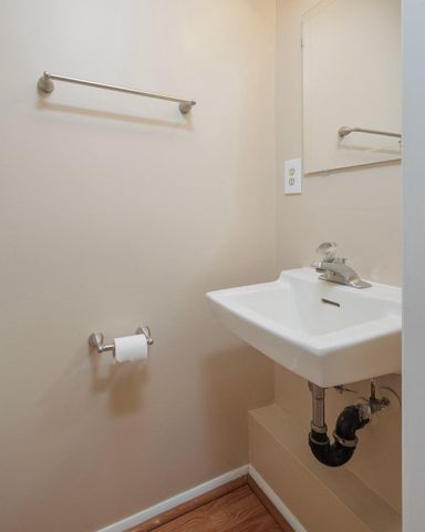 8741 SUSQUEHANNA ST, Lorton, VA 22079