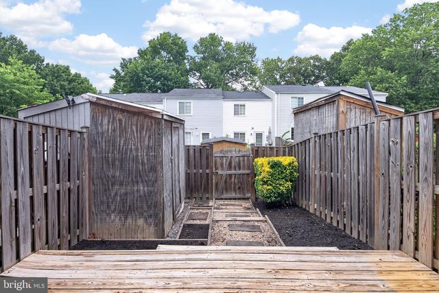 8741 SUSQUEHANNA ST, Lorton, VA 22079