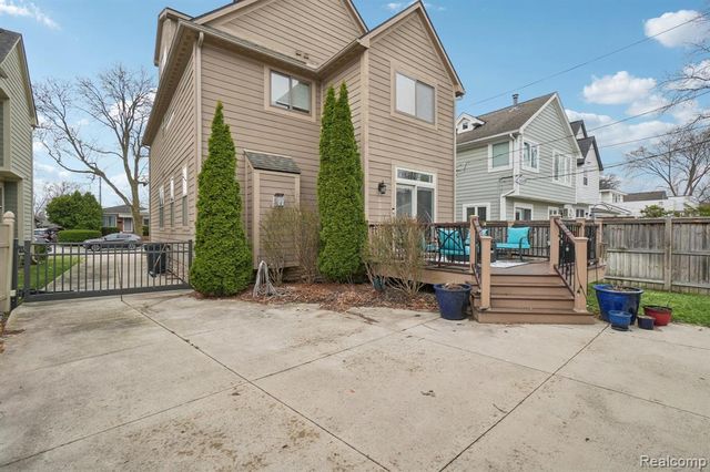 1335 Webster Street, Birmingham, MI 48009