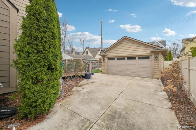 1335 Webster Street, Birmingham, MI 48009