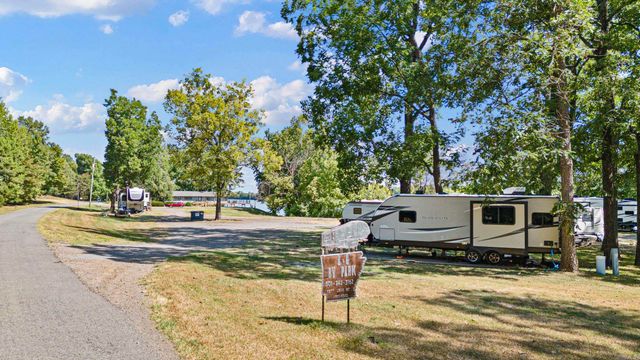 53 64 75 Pawpaw Bend Road, Morrilton, AR 72110