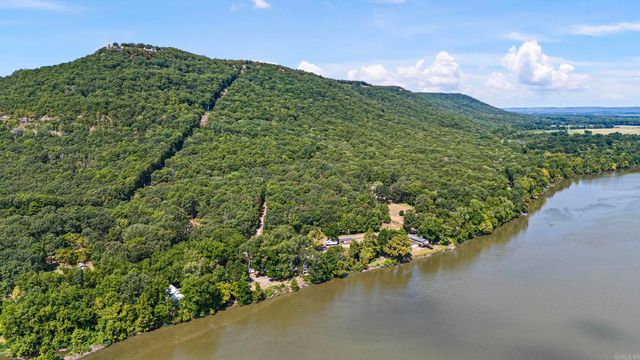 53 64 75 Pawpaw Bend Road, Morrilton, AR 72110