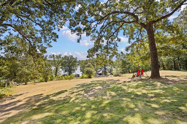 53 64 75 Pawpaw Bend Road, Morrilton, AR 72110