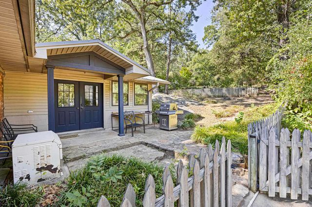 53 64 75 Pawpaw Bend Road, Morrilton, AR 72110