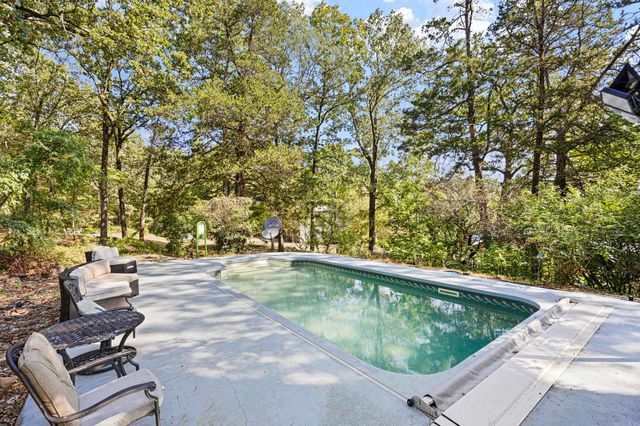 53 64 75 Pawpaw Bend Road, Morrilton, AR 72110