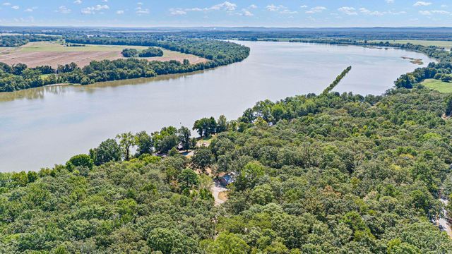 53 64 75 Pawpaw Bend Road, Morrilton, AR 72110