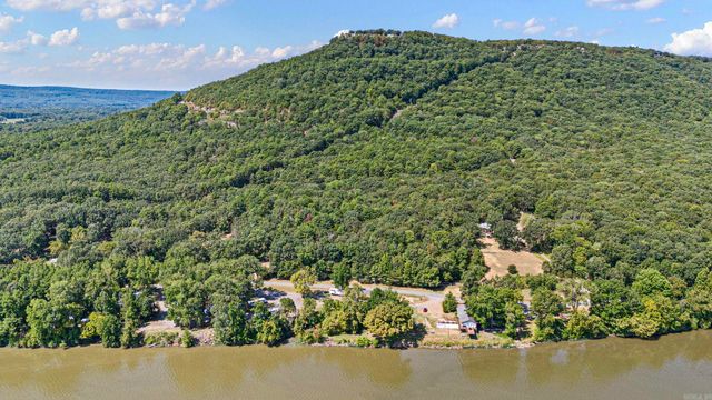 53 64 75 Pawpaw Bend Road, Morrilton, AR 72110