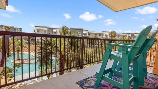 9520 Seawall Boulevard 233, Galveston, TX 77554