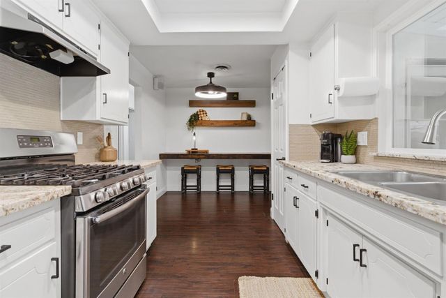 1701 Maywood Ave, Manteca, CA 95336