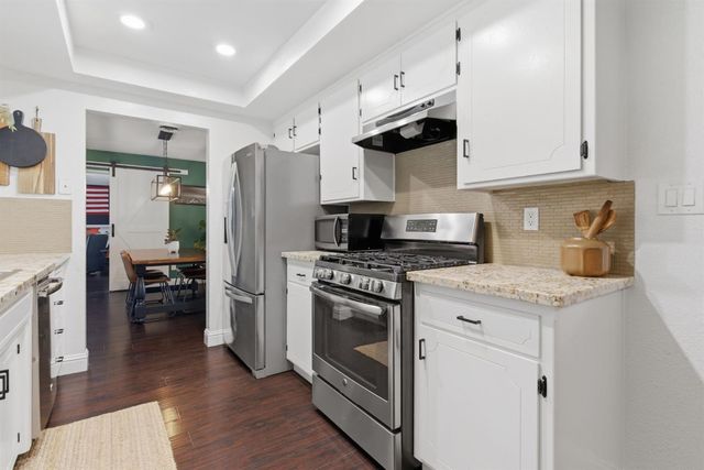 1701 Maywood Ave, Manteca, CA 95336