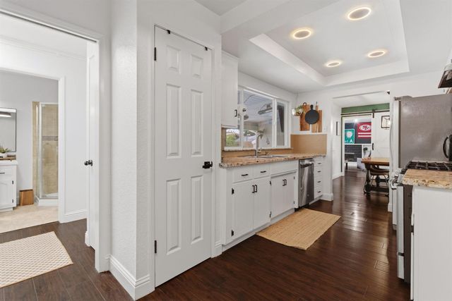 1701 Maywood Ave, Manteca, CA 95336