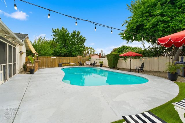 1701 Maywood Ave, Manteca, CA 95336