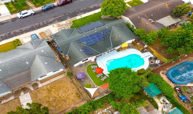 1701 Maywood Ave, Manteca, CA 95336