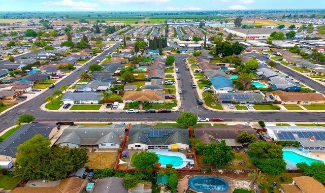 1701 Maywood Ave, Manteca, CA 95336