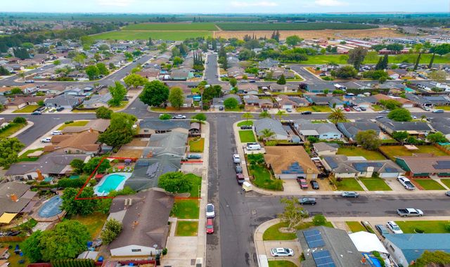 1701 Maywood Ave, Manteca, CA 95336