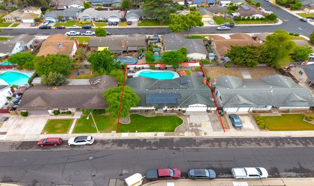 1701 Maywood Ave, Manteca, CA 95336