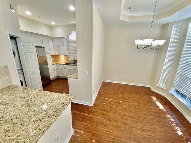 1901 Post Oak Park Drive 5201, Houston, TX 77027