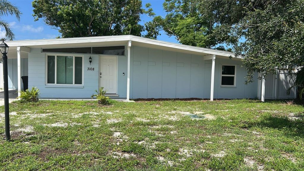 3108 SMITH AVENUE, Bradenton, FL 34207