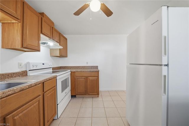 9513 6th Bay ST, Norfolk, VA 23518