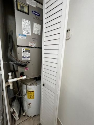 677 SW 9th Ave 205, Miami, FL 33130