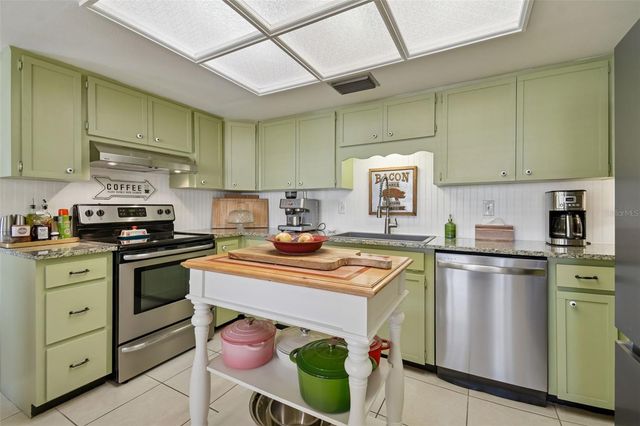 1509 TEAKWOOD DRIVE, Plant City, FL 33563