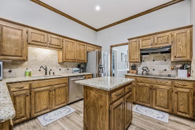 7806 CHRISTINA Avenue, Amarillo, TX 79121