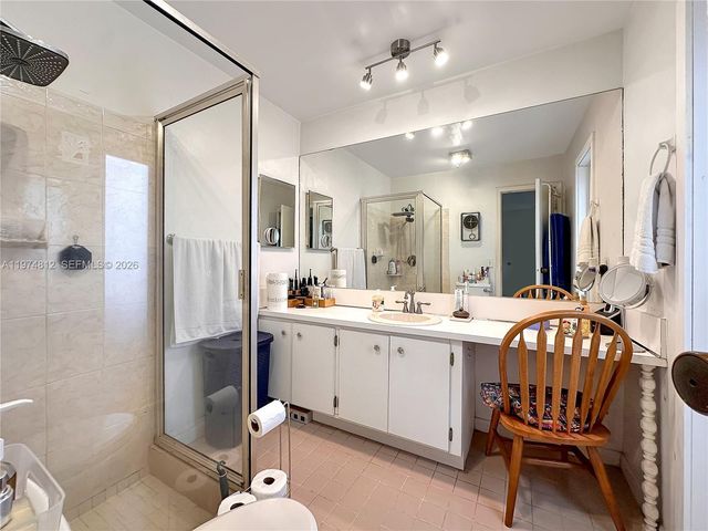 11501 NW 41st St, Sunrise, FL 33323