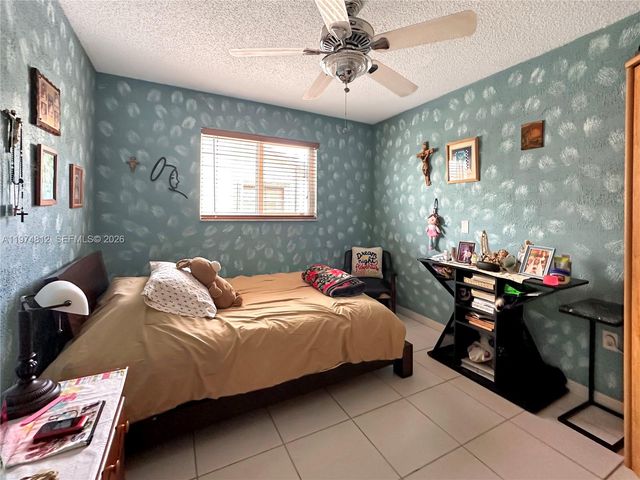 11501 NW 41st St, Sunrise, FL 33323