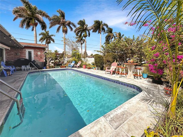 11501 NW 41st St, Sunrise, FL 33323