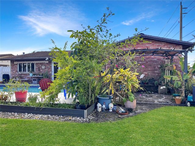 11501 NW 41st St, Sunrise, FL 33323