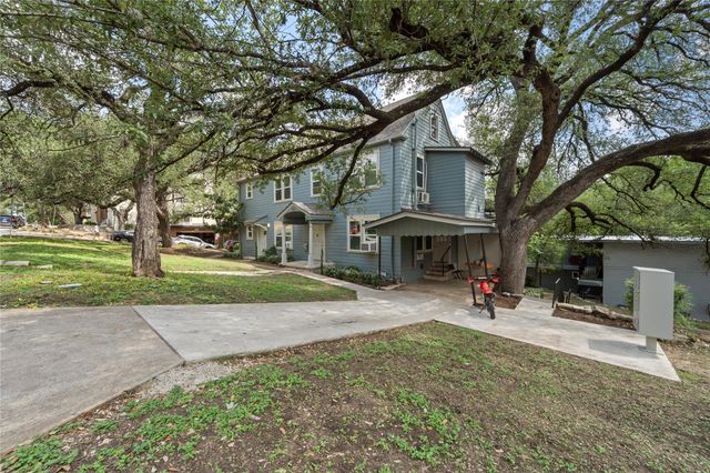 201 W 31st ST A, Austin, TX 78705