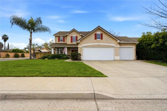 903 W Sandstone Court, Hanford, CA 93230