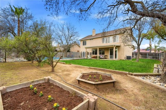 903 W Sandstone Court, Hanford, CA 93230