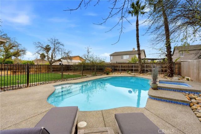 903 W Sandstone Court, Hanford, CA 93230