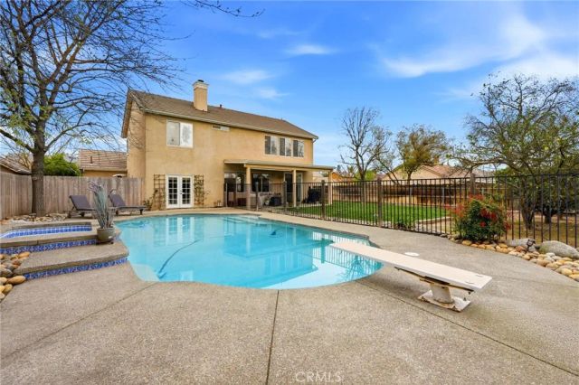 903 W Sandstone Court, Hanford, CA 93230