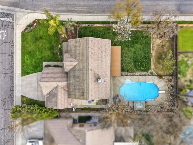 903 W Sandstone Court, Hanford, CA 93230