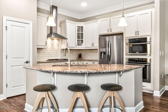 413 Daisy Grove Lane, Holly Springs, NC 27540