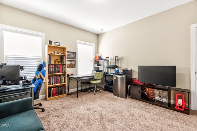 413 Daisy Grove Lane, Holly Springs, NC 27540