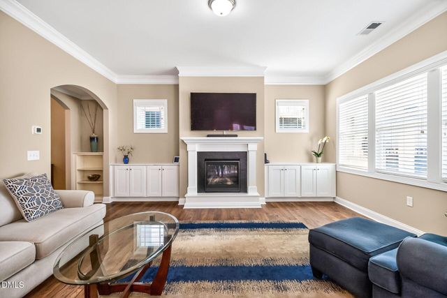 413 Daisy Grove Lane, Holly Springs, NC 27540