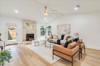 13000 Meadowheath CV, Austin, TX 78729