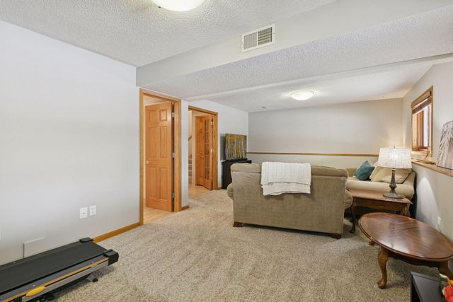 18430 Embers Avenue, Farmington, MN 55024