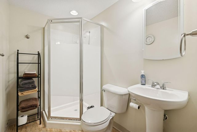 18430 Embers Avenue, Farmington, MN 55024