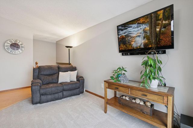 18430 Embers Avenue, Farmington, MN 55024