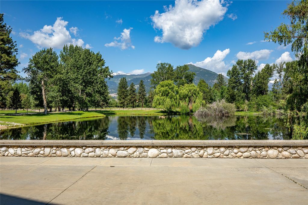 81 and 83 Bell Crossing W, Stevensville, MT 59870 photo 11