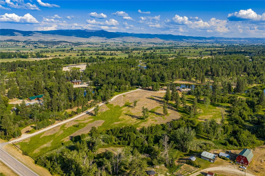 81 and 83 Bell Crossing W, Stevensville, MT 59870 photo 79
