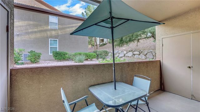 231 West Horizon Ridge Parkway 814, Henderson, NV 89012